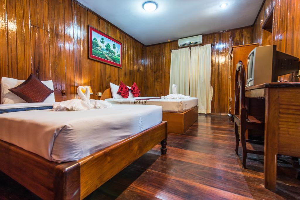 Neak Pean Hotel - Wooden House Siem Reap Extérieur photo