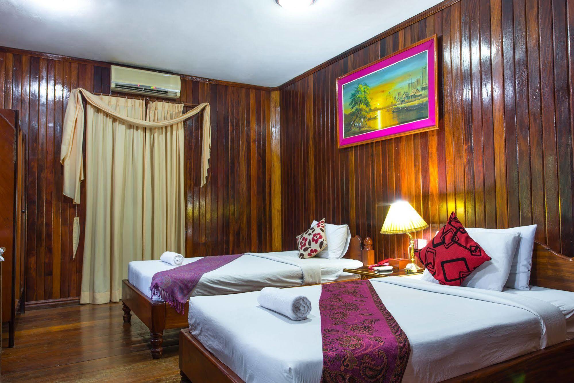 Neak Pean Hotel - Wooden House Siem Reap Extérieur photo